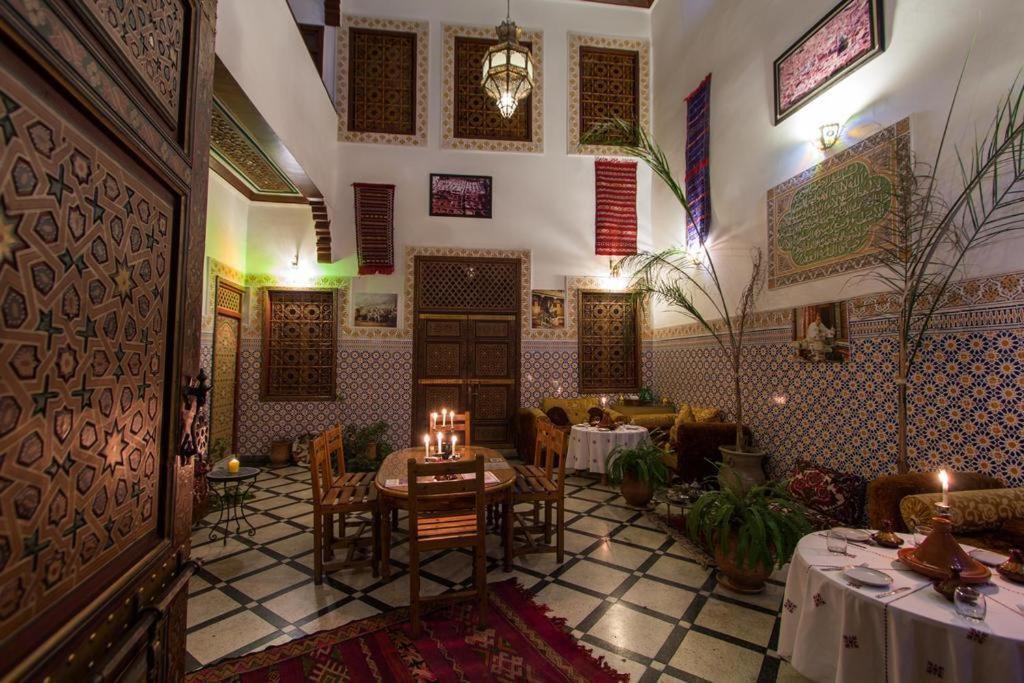 Dar Ahl Tadla Hotel Fez Buitenkant foto